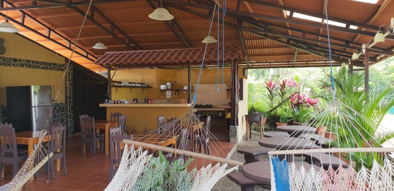 Cabinas Pura Vida B&B Tour Operator Drakes Bay エクステリア 写真